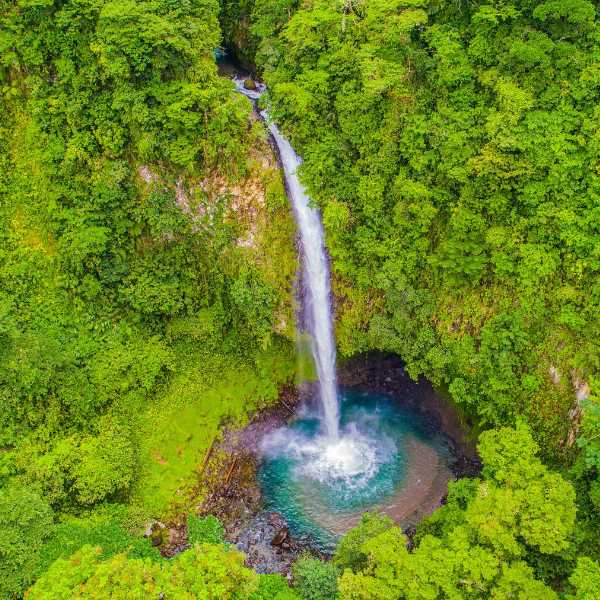 LiNGER Travel - Award-winning Creators Of Sabbaticals And Experiential Holidays - La Fortuna waterfall - Costa Rica